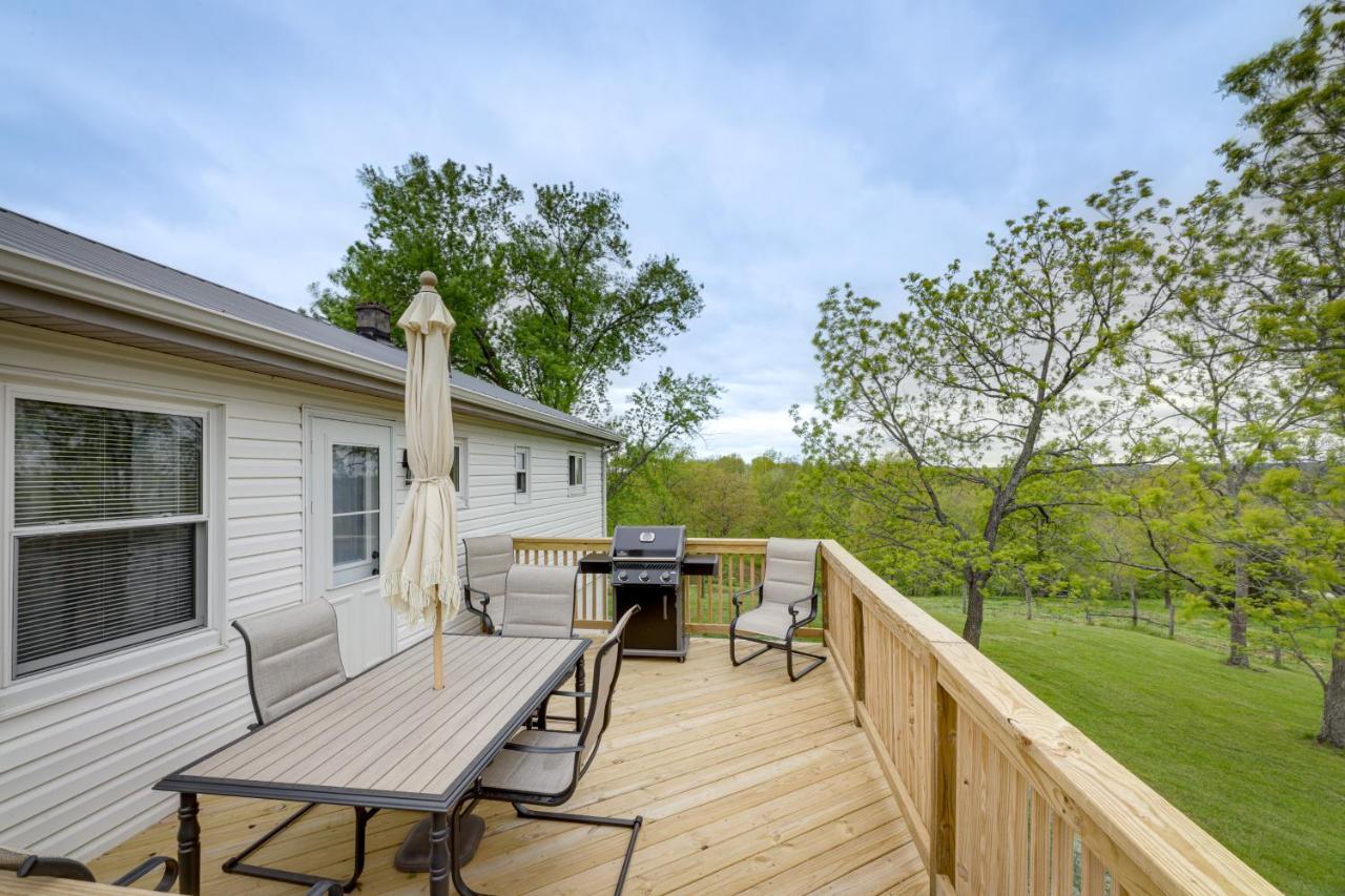 Cozy Kentucky Retreat - Deck, Near Ark Encounter! Villa Dry Ridge Luaran gambar