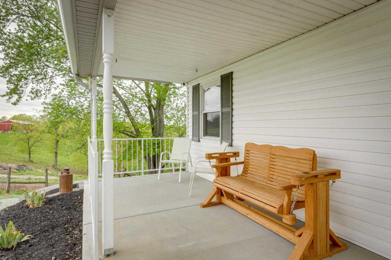 Cozy Kentucky Retreat - Deck, Near Ark Encounter! Villa Dry Ridge Luaran gambar
